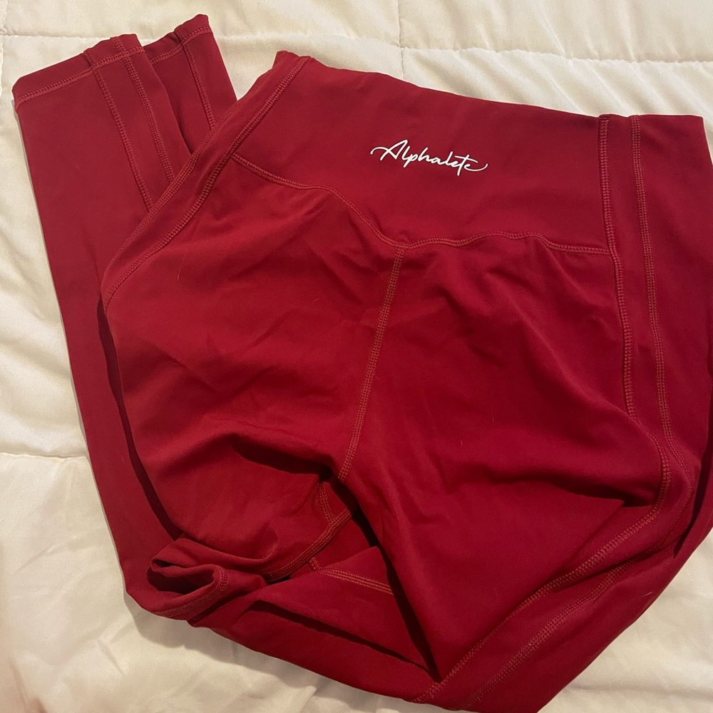 Alphalete pulse kinetic legging